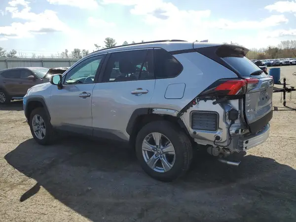 4T3MWRFV3NU065466 2022 TOYOTA RAV 4 - Image 2