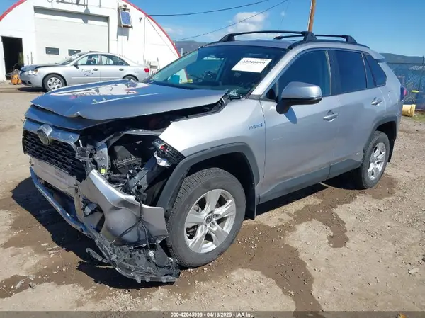 4T3MWRFV4MU032538 2021 TOYOTA RAV 4 - Image 2