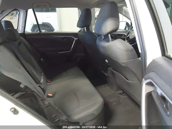 4T3MWRFV5MU043709 2021 TOYOTA RAV 4 - Image 8