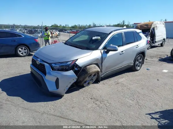 4T3MWRFV5RU119663 2024 TOYOTA RAV 4 - Image 2