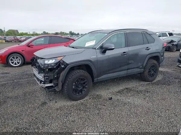 4T3MWRFV6LU010779 2020 TOYOTA RAV 4 - Image 2