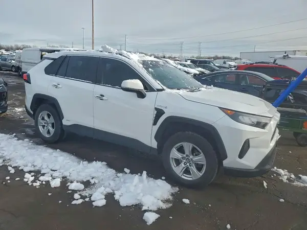 2021 TOYOTA RAV 4 COPART lot 94428145 auction photo 4