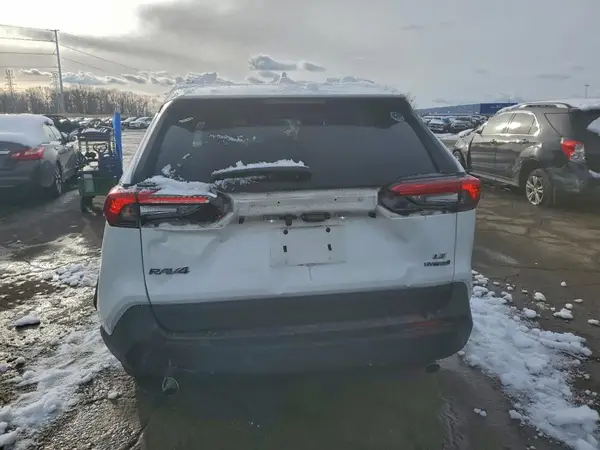 2021 TOYOTA RAV 4 COPART lot 94428145 auction photo 6