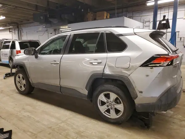 4T3MWRFV8MU018402 2021 TOYOTA RAV 4 - Image 2