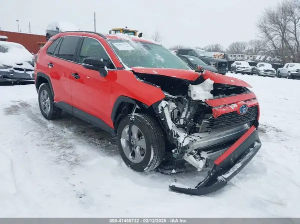 4T3MWRFV8RU141902 2024 TOYOTA RAV 4 - Image 1