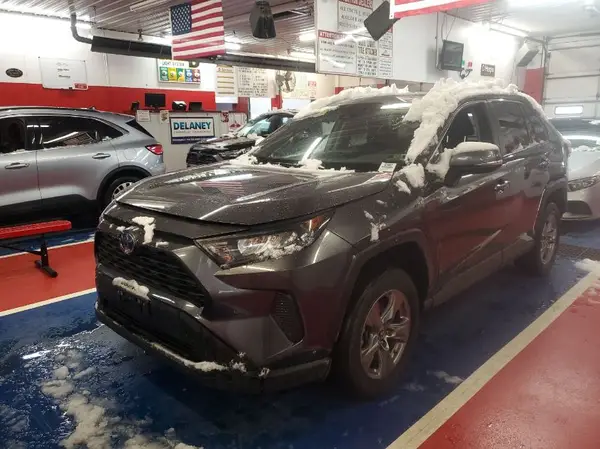 4T3MWRFV9NU058229 2022 TOYOTA RAV 4 - Image 2