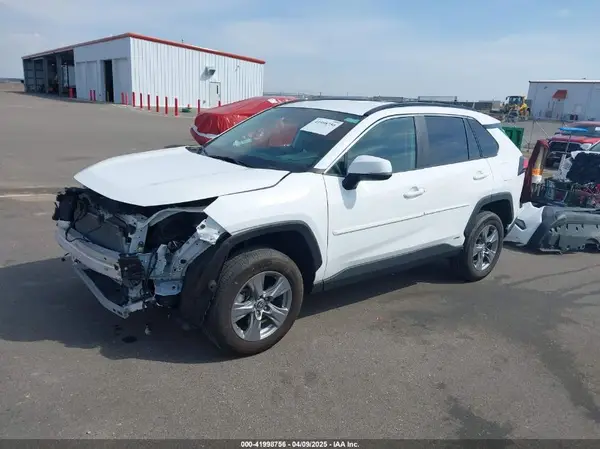 4T3MWRFV9NU073555 2022 TOYOTA RAV 4 - Image 2