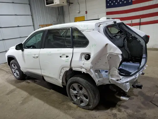 4T3MWRFV9RU131766 2024 TOYOTA RAV 4 - Image 2