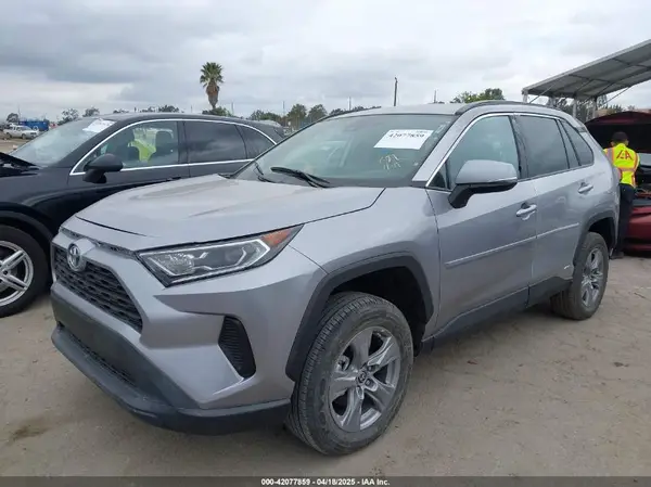 4T3MWRFVXPU086012 2023 TOYOTA RAV 4 - Image 2