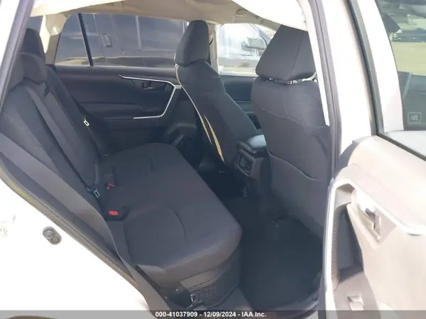 4T3MWRFVXRU132201 2024 TOYOTA RAV 4 - Image 8