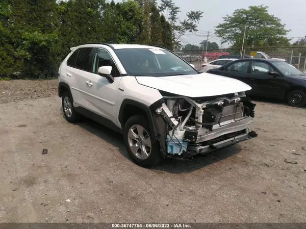 4T3R6RFV3MU007040 2021 TOYOTA RAV 4 - Image 1