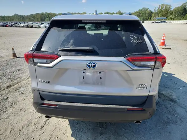 2021 TOYOTA RAV 4 auction photo 6