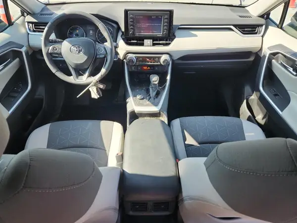2021 TOYOTA RAV 4 auction photo 8