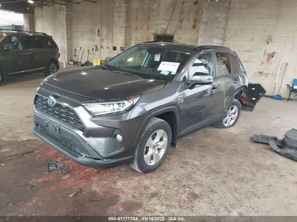 4T3R6RFV5MU027905 2021 TOYOTA RAV 4 - Image 2