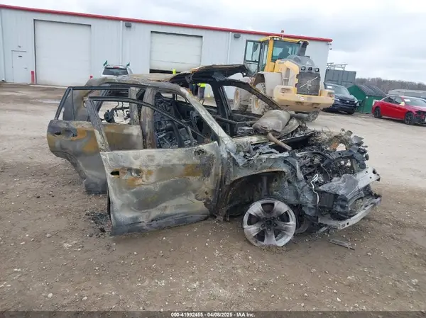 4T3R6RFV6MU011454 2021 TOYOTA RAV 4 - Image 1