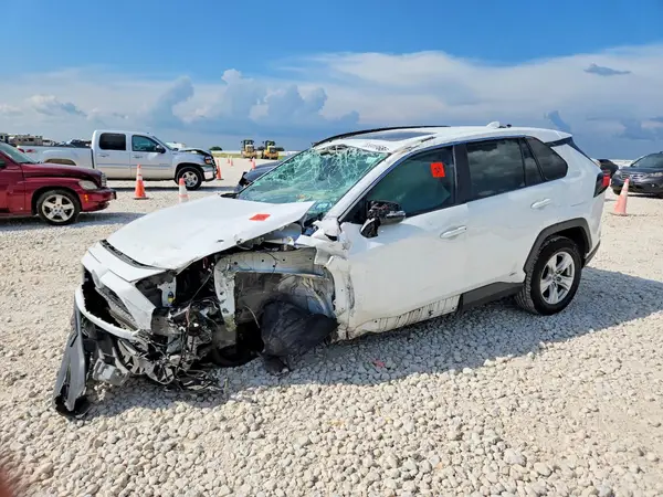 4T3R6RFV6MU015956 2021 TOYOTA RAV 4 - Image 1