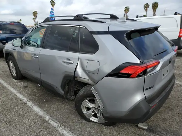 4T3R6RFV7MU024911 2021 TOYOTA RAV 4 - Image 2