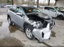 4T3R6RFV7MU025816 2021 TOYOTA RAV 4
