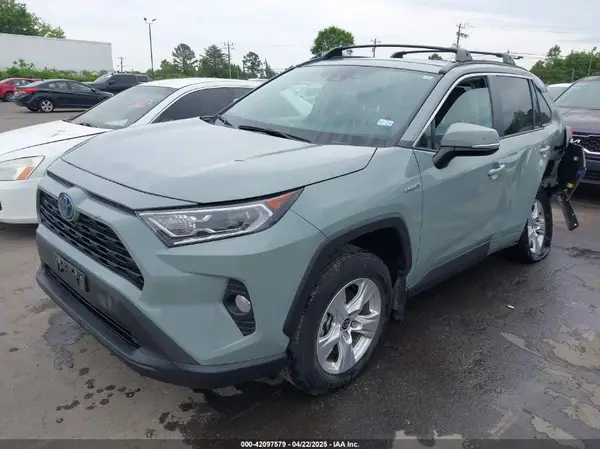 4T3R6RFV7MU028568 2021 TOYOTA RAV 4 - Image 2