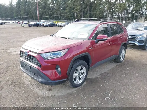 4T3R6RFV9LU001466 2020 TOYOTA RAV 4 - Image 2