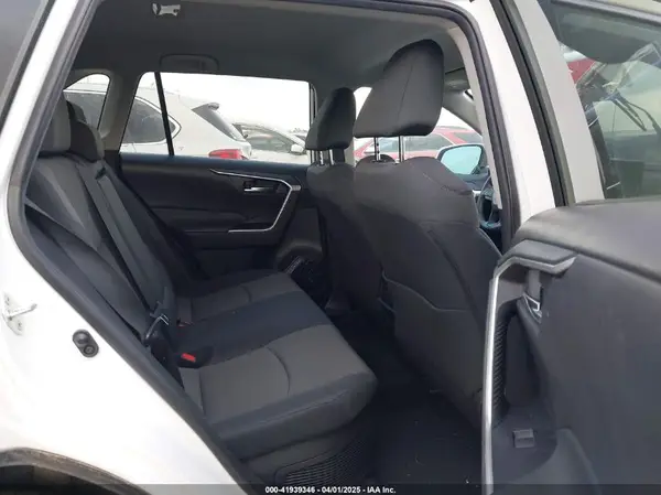 4T3RWRFV0MU019002 2021 TOYOTA RAV 4 - Image 8