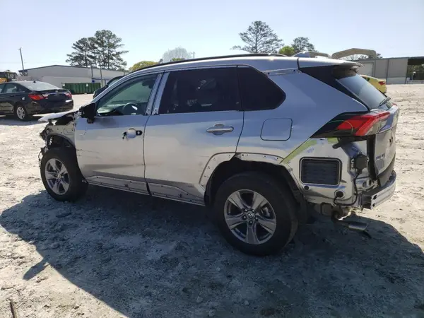 4T3RWRFV0NU080741 2022 TOYOTA RAV 4 - Image 2