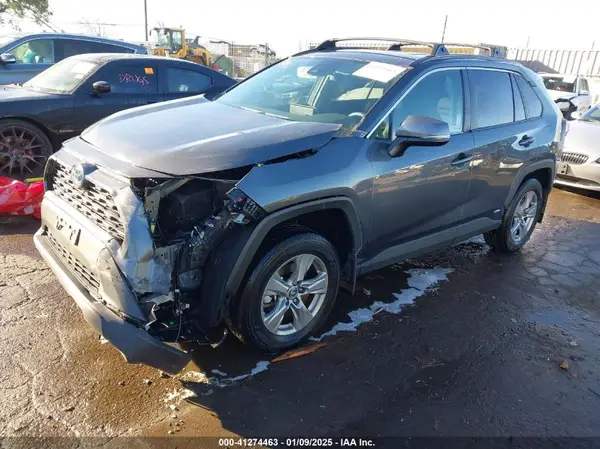 4T3RWRFV0PU092665 2023 TOYOTA RAV 4 - Image 2