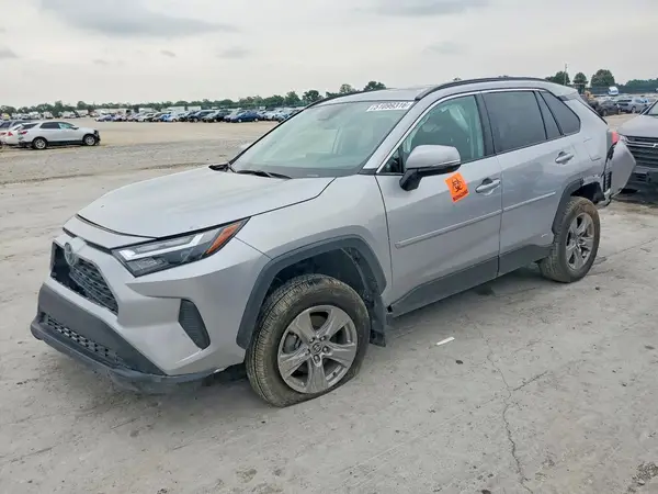 4T3RWRFV0RU121827 2024 TOYOTA RAV 4 - Image 1