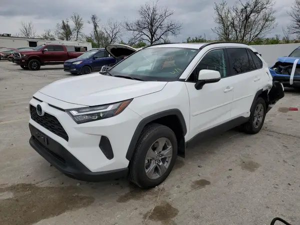 4T3RWRFV0RU130883 2024 TOYOTA RAV 4 - Image 1