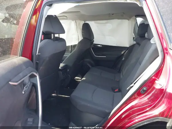 4T3RWRFV0RU131788 2024 TOYOTA RAV 4 - Image 8