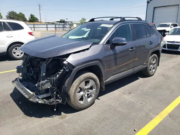 4T3RWRFV0RU138210 2024 TOYOTA RAV 4 - Image 1