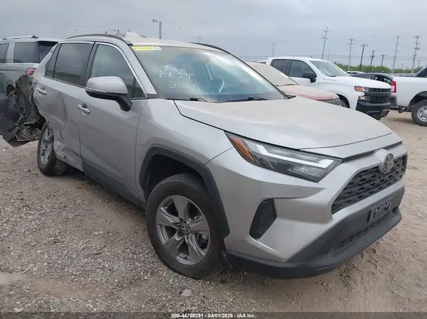 4T3RWRFV0SU168667 2025 TOYOTA RAV 4 - Image 1