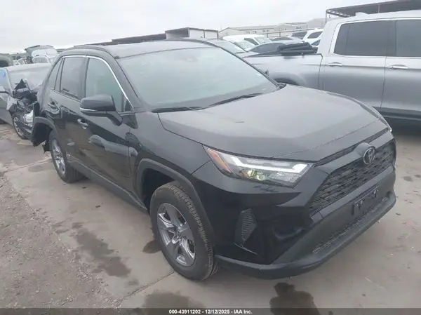 4T3RWRFV0SU176445 2025 TOYOTA RAV 4 - Image 1