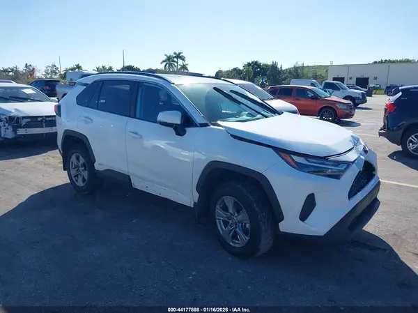 4T3RWRFV0SU197375 2025 TOYOTA RAV 4 - Image 1
