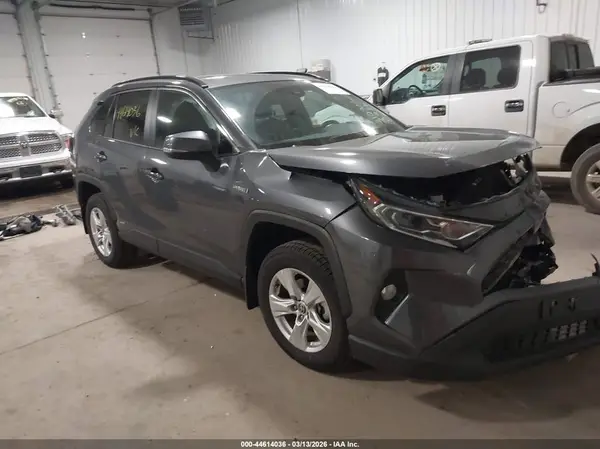 4T3RWRFV1MU017355 2021 TOYOTA RAV 4 - Image 1