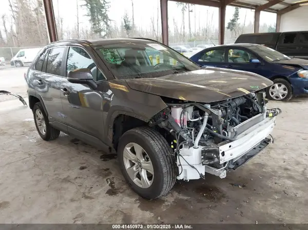 4T3RWRFV1MU033958 2021 TOYOTA RAV 4 - Image 1