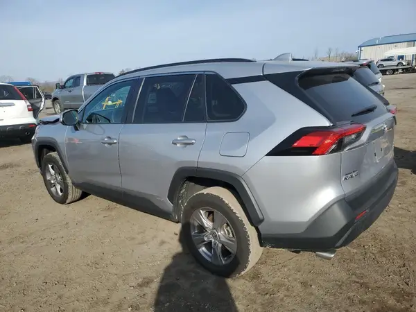 4T3RWRFV1NU074771 2022 TOYOTA RAV 4 - Image 2
