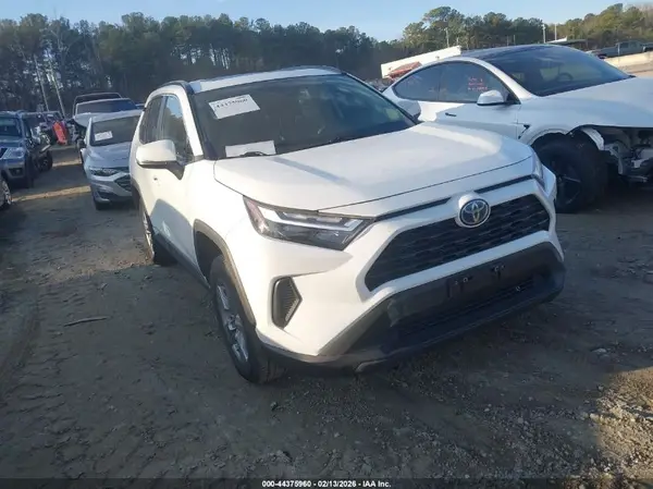 4T3RWRFV1NU078223 2022 TOYOTA RAV 4 - Image 1