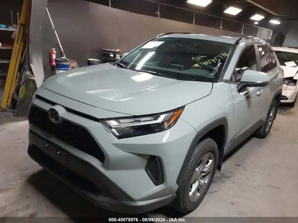 4T3RWRFV1PU102474 2023 TOYOTA RAV 4 - Image 2