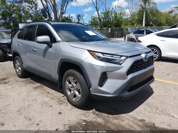 4T3RWRFV1RU113588 2024 TOYOTA RAV 4 - Image 1