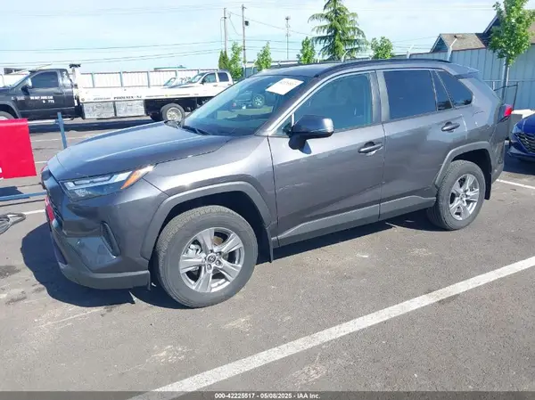 4T3RWRFV1RU113803 2024 TOYOTA RAV 4 - Image 2