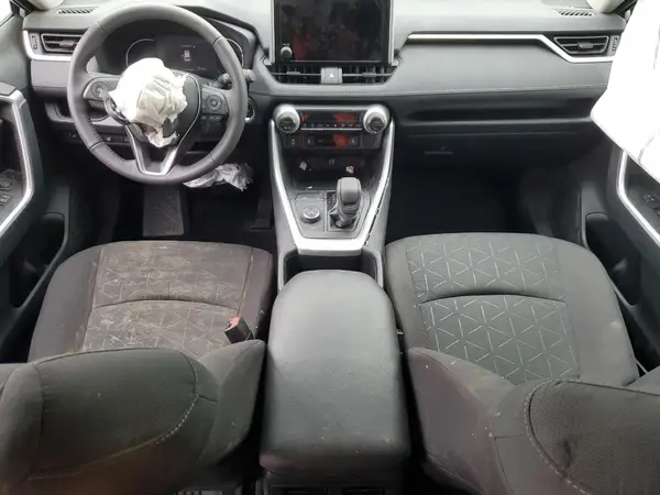 4T3RWRFV1RU131864 2024 TOYOTA RAV 4 - Image 8