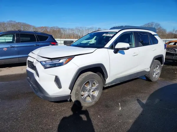 4T3RWRFV1SU177796 2025 TOYOTA RAV 4 - Image 1