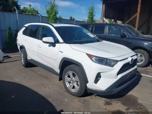 4T3RWRFV2LU008601 2020 TOYOTA RAV 4 - Image 1