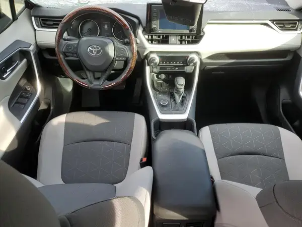 4T3RWRFV2NU060815 2022 TOYOTA RAV 4 - Image 8