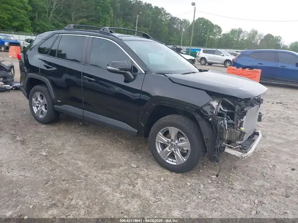 4T3RWRFV2NU068025 2022 TOYOTA RAV 4 - Image 1