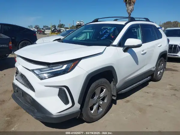4T3RWRFV2PU085104 2023 TOYOTA RAV 4 - Image 2