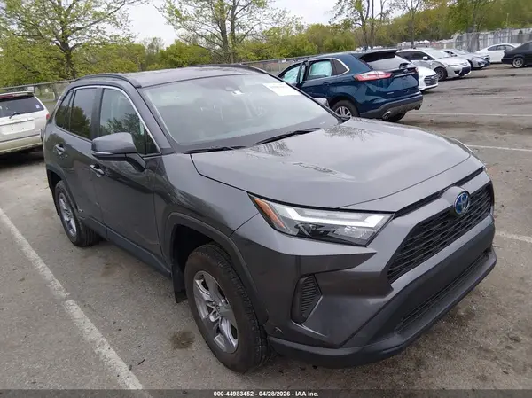 4T3RWRFV2RU119707 2024 TOYOTA RAV 4 - Image 1