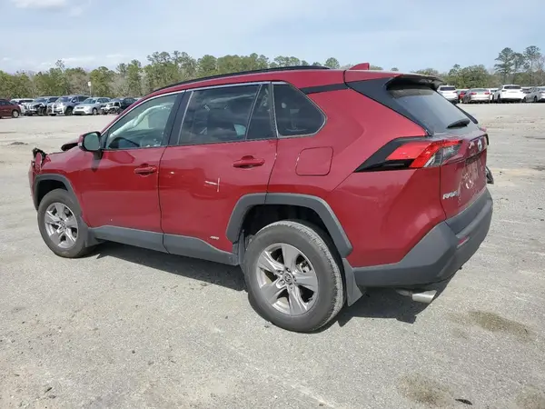 4T3RWRFV2RU127399 2024 TOYOTA RAV 4 - Image 2