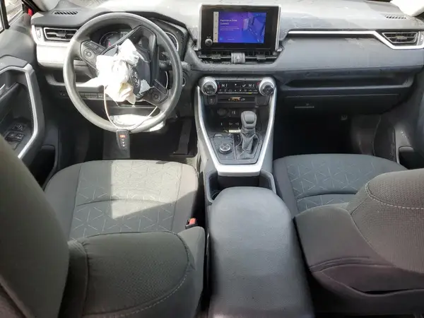 4T3RWRFV2RU127399 2024 TOYOTA RAV 4 - Image 8